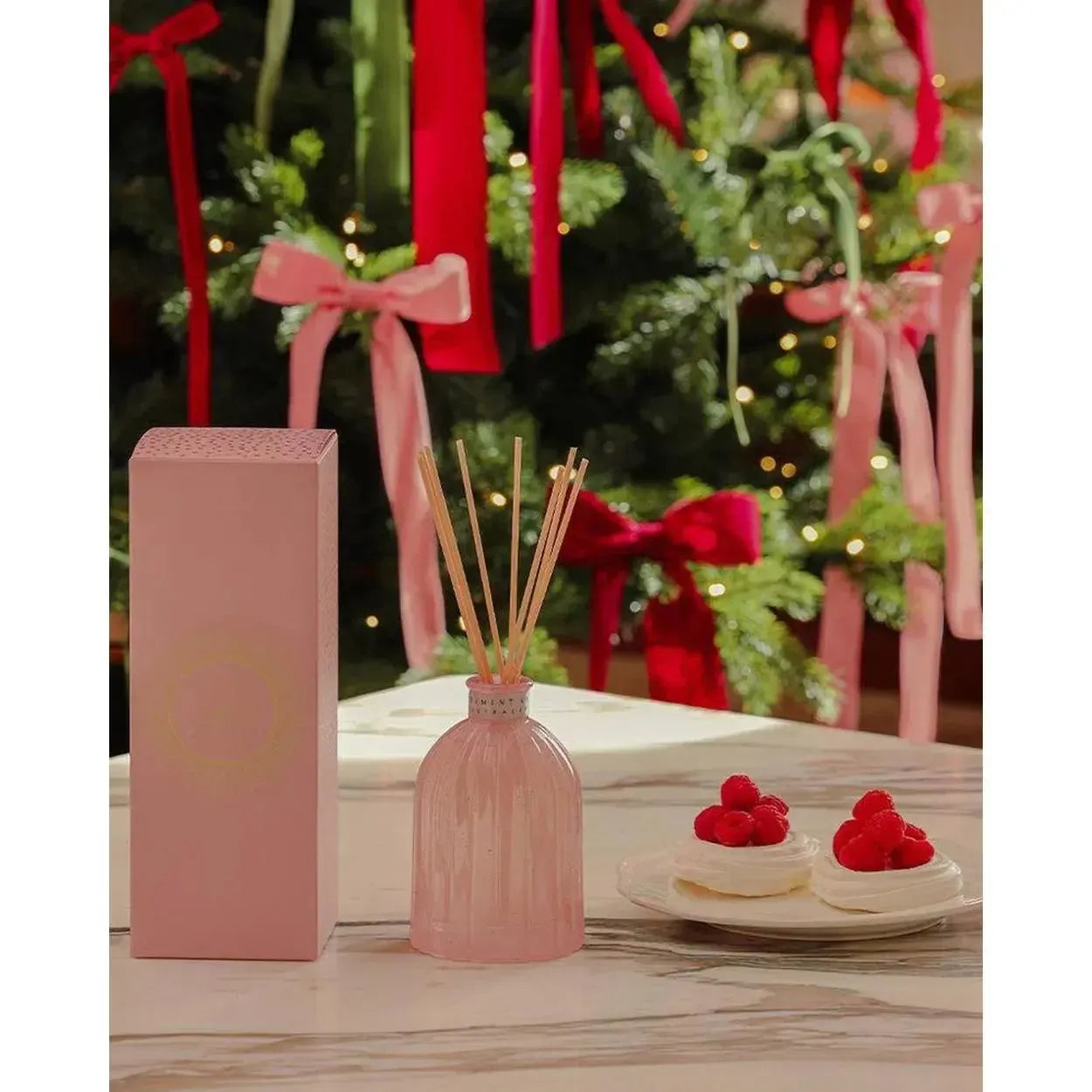 Christmas Limited Edition Peppermint Grove Passion Berry & Pavlova 350ml Diffuser 2025-Candles2go