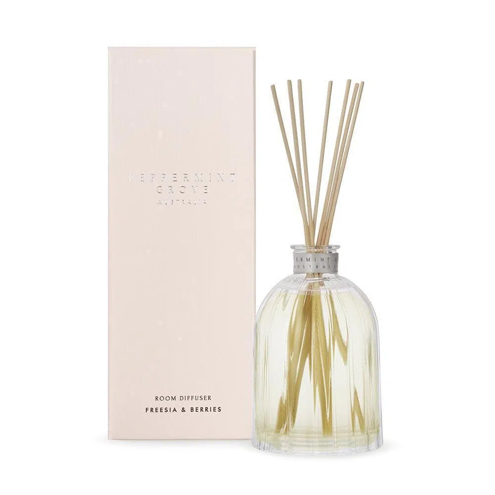 Freesia & Berries Diffuser 200ml by Peppermint Grove-Candles2go